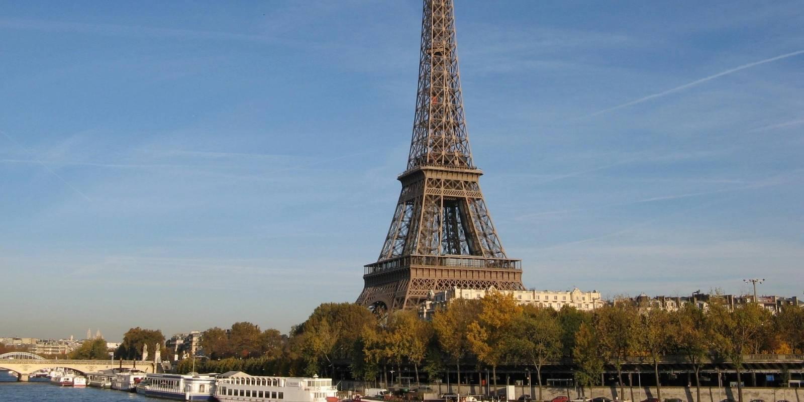 Eiffel Tower (France)