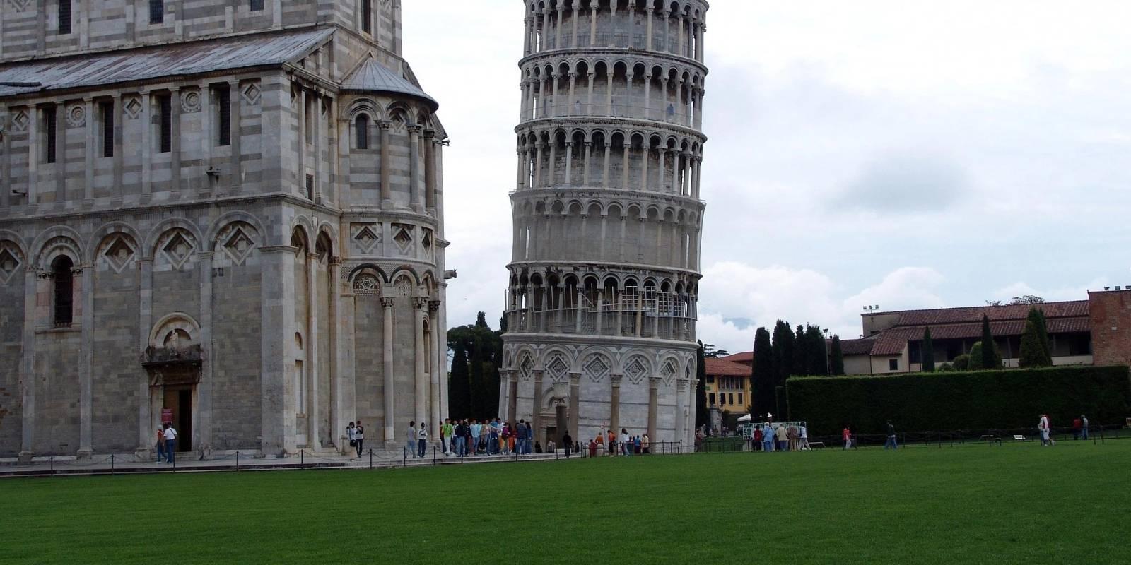 Leaning Tower of Pisa (Italy)