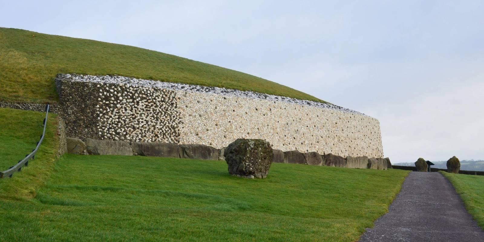 Newgrange (Ireland)