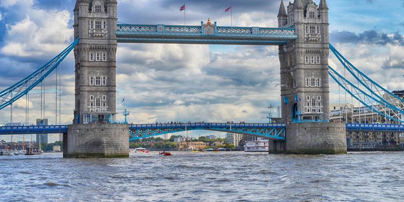 Tower Bridge (UK)